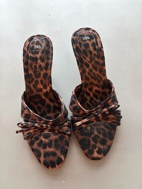 Zara Brown Leopard Print Knotted Slide Mules